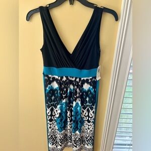 NWT, Black & Blue Sleeveless dress size 3/4